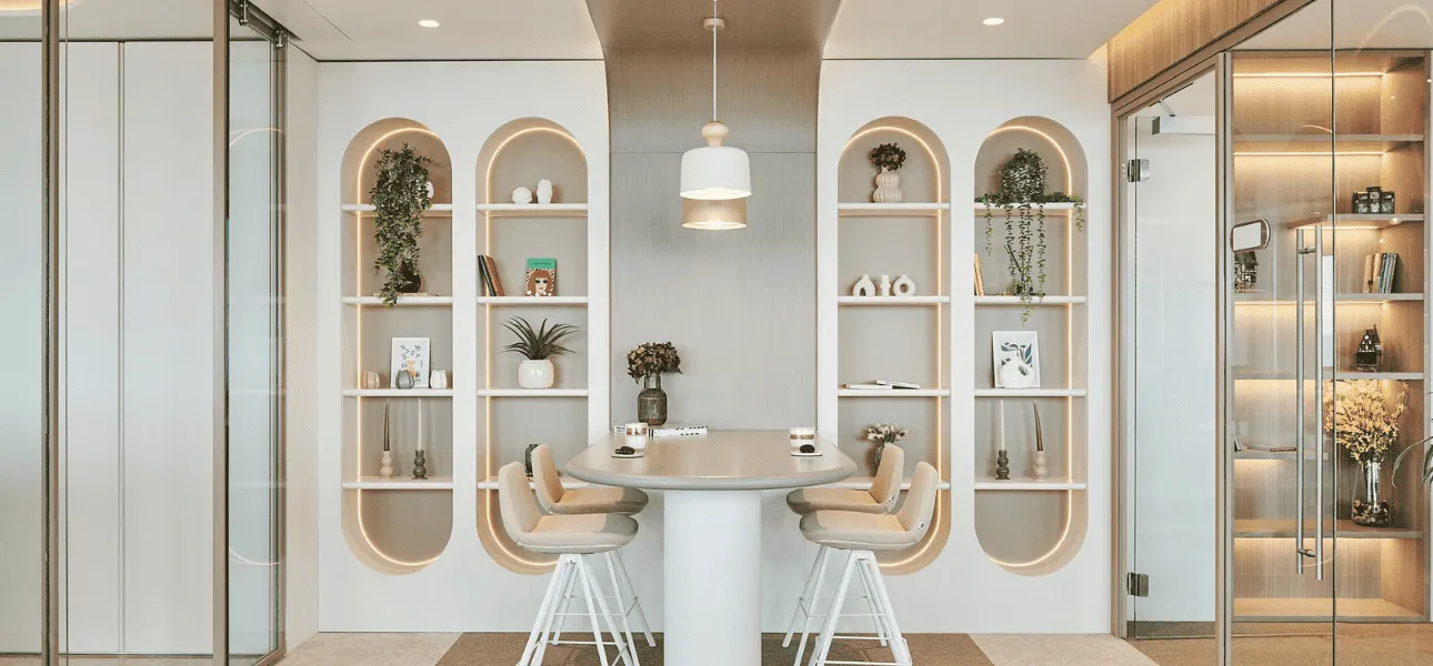 Kavisli Hatların Huzuru